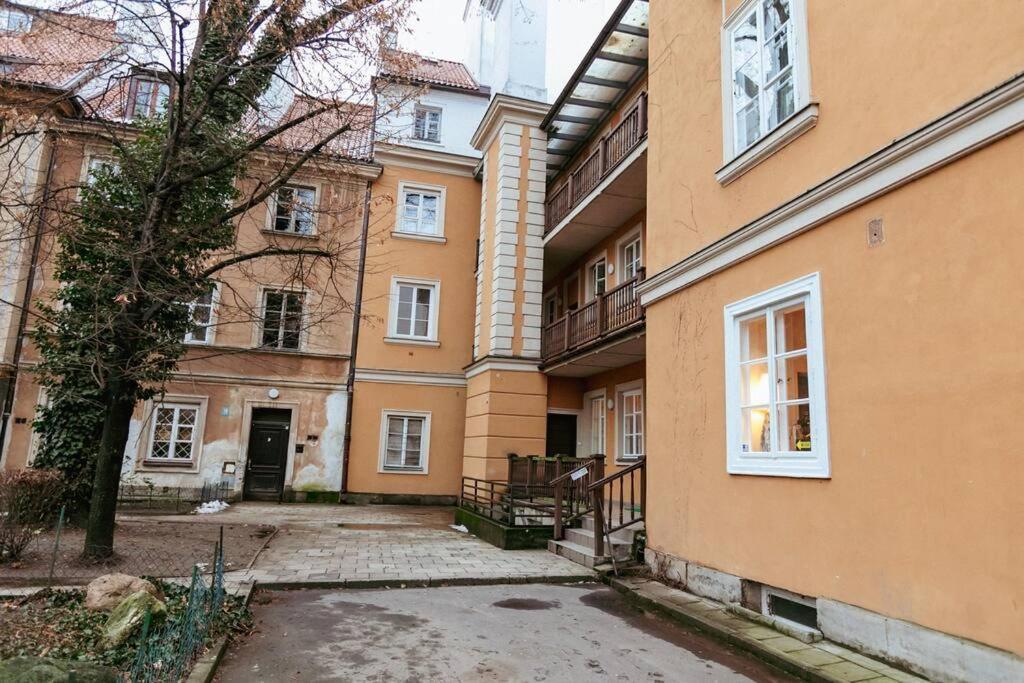 Charming Apartment Next To The Old Town! Varşovia Exterior foto